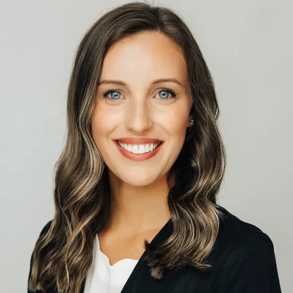 Samantha Crabtree, Broker